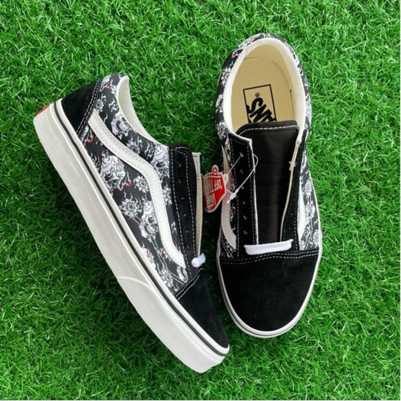 Vans Old Skool Flash Skulls - Picture 2 of 6